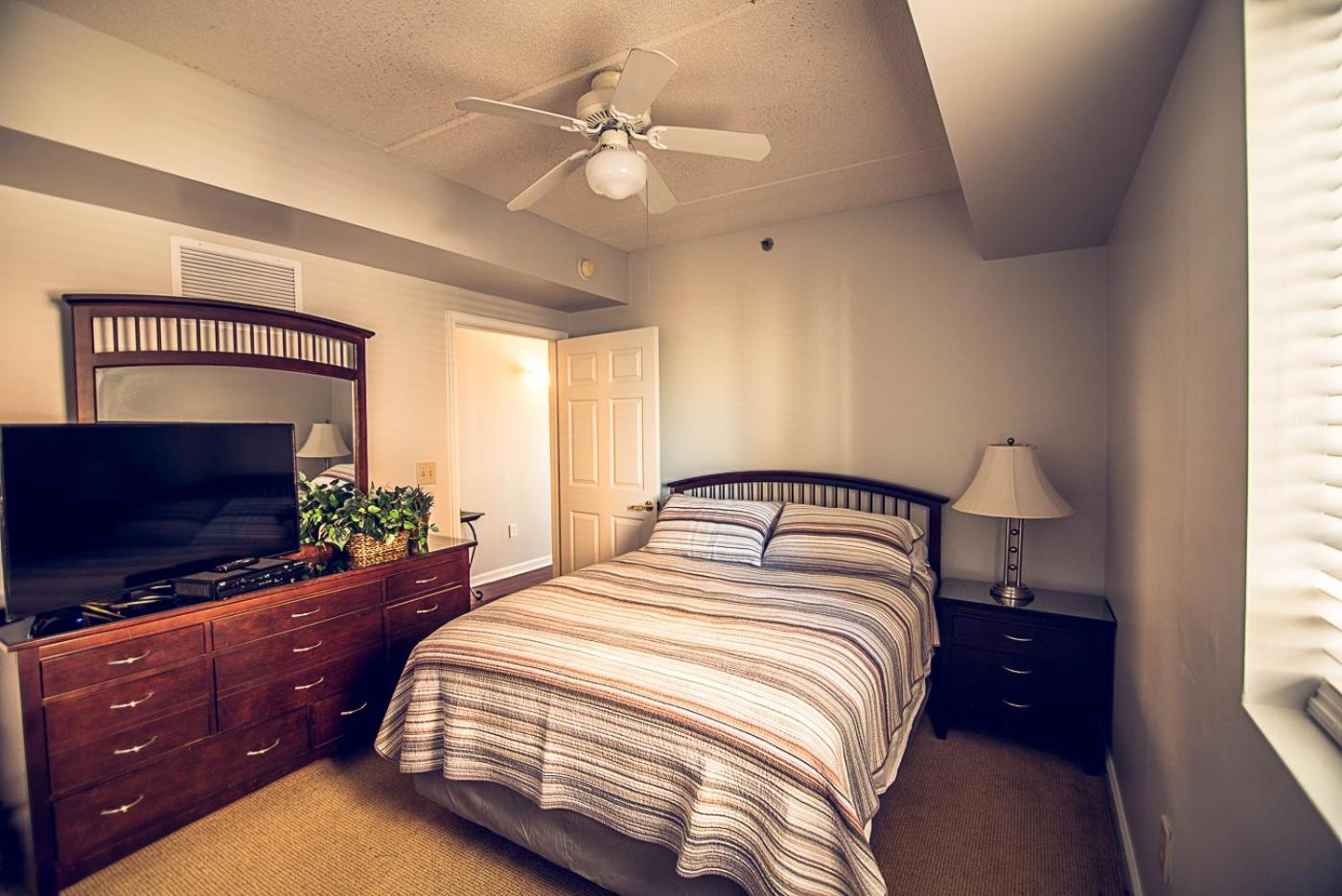 Апартаменты Water Street Retreat 12 Уилмингтон Экстерьер фото