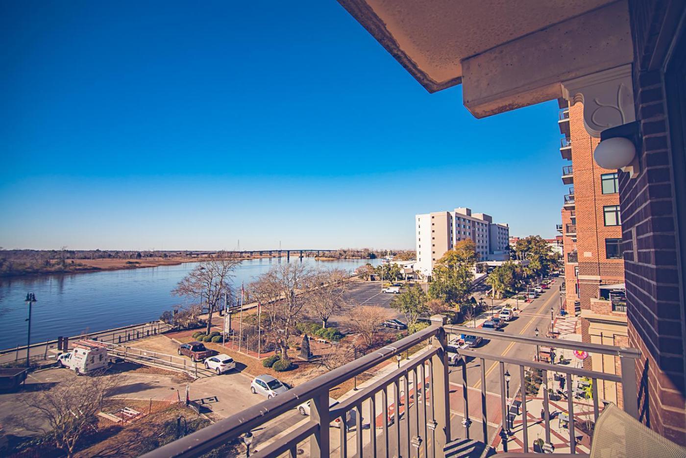 Апартаменты Water Street Retreat 12 Уилмингтон Экстерьер фото